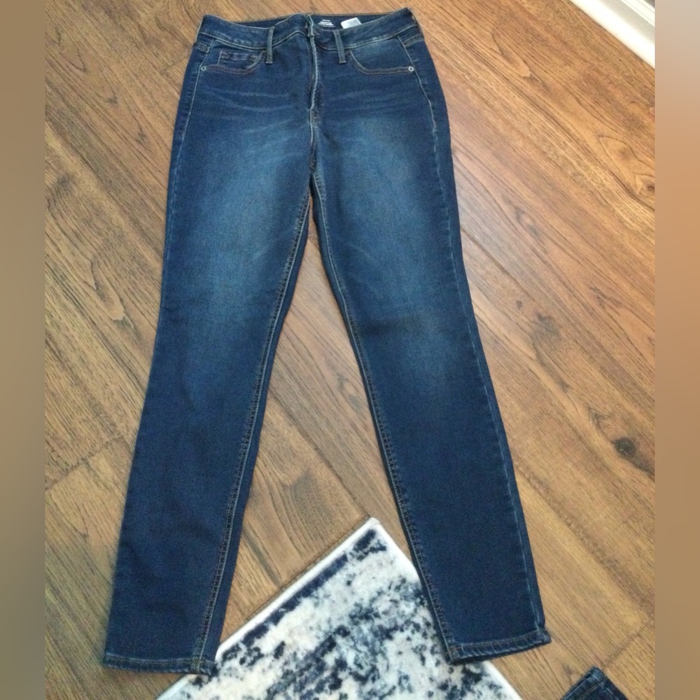 Old Navy High-Rise Rockstar Super Skinny Jean 8 Barely Worn
